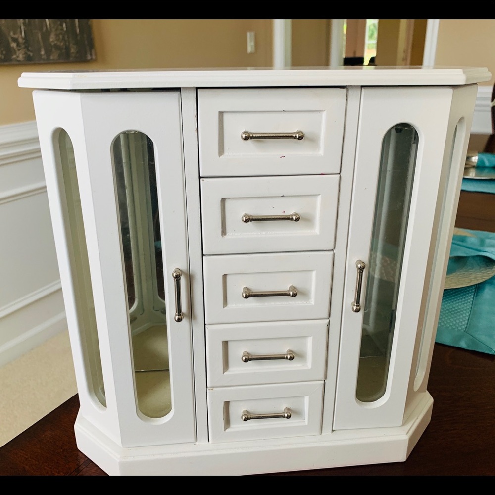 White Jewelry Box
